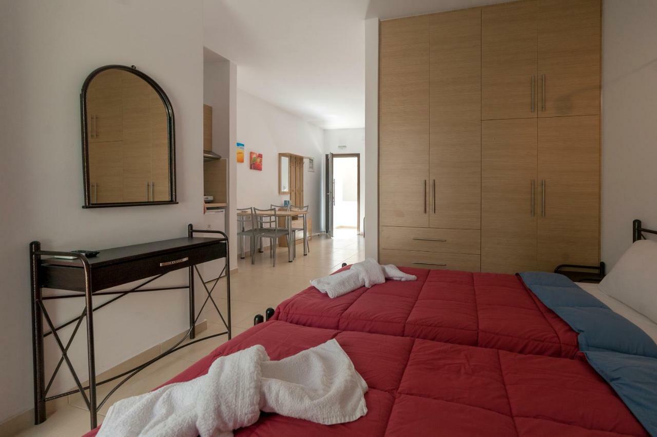 Spela House Villa Agioi Apostoloi  Exteriör bild